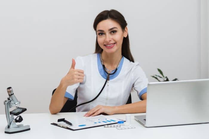 virtual medical assistants in prior authorization thumbs up doctor