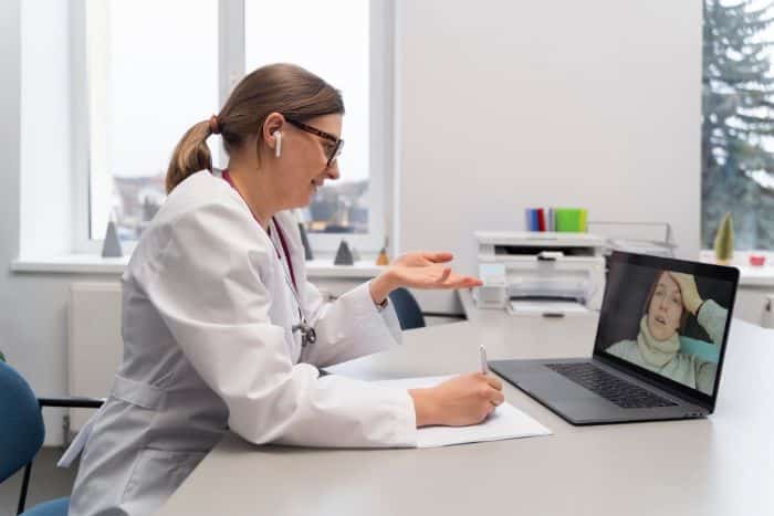 virtual medical receptionist female doctor talking to the patient virtually