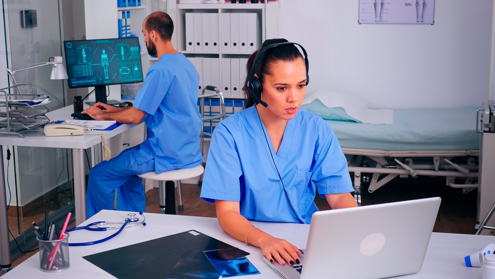 virtual medical receptionists in telehealth services