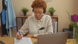 virtual medical receptionists in telemedicine VA writing something